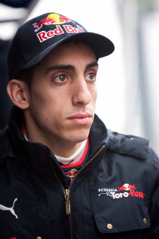 TORO ROSSO STR4